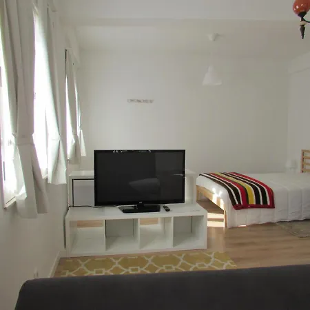 A Mansao Do Me-me * Manteigas