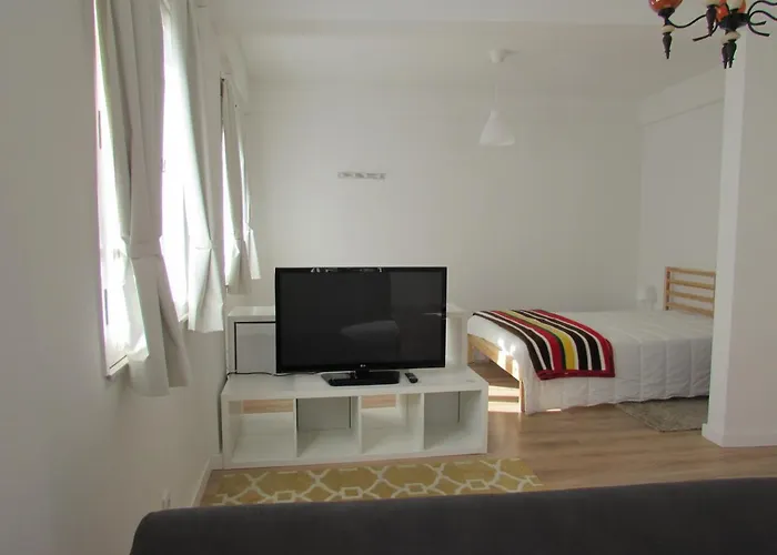 A Mansao Do Me-me * Manteigas